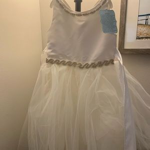 Girls Flower Girl Dress NWT size 6